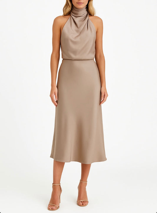 Marzenie | Long satin halterneck dress